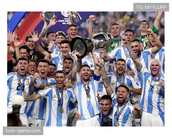 阿根廷见证辉煌时刻，梅西率队捧得世界杯桂冠